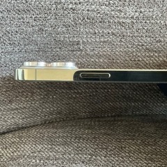 受付終了 iPhone 13 Pro Max ゴールド 128Gb SIMフリー保証ありの画像