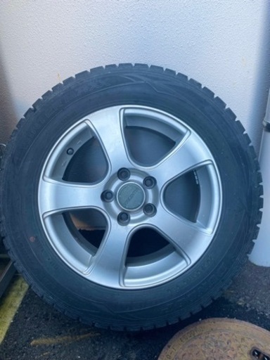 205/65/16 スタッドレスタイヤ　ホイールセット