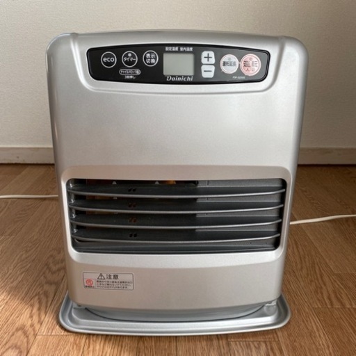 石油ファンヒーター　5,000円で売ります！