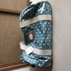 キャリーバッグ