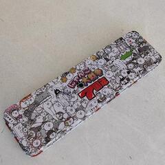 0910-026 にゃんこ大戦争 缶ペンケース