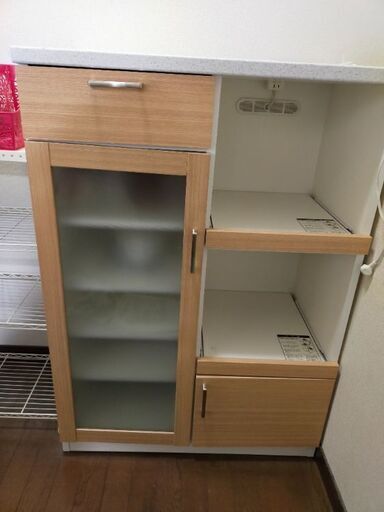 食器棚(値下げしました)