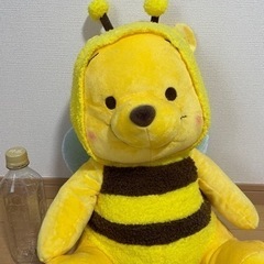 くまのプーさん　はちのぬいぐるみ