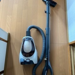 2017製　三菱　掃除機
