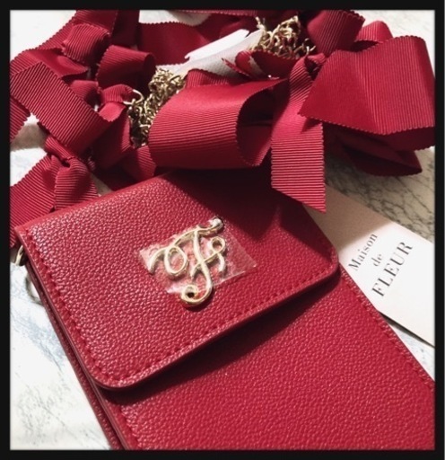 ご購入者様決定꒰Maison de FLEUR꒱リボンポシェット赤スマホバッグ スマホケース