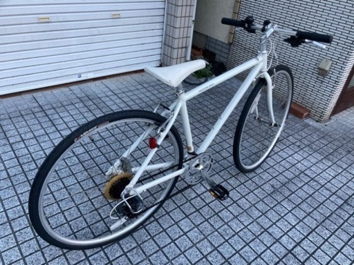【クロスバイク】700x32c 7段変速　前後タイヤ、グリップ新品❗️若林自転車　唐崎店　SALE❗️