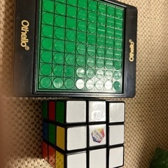 取引中！携帯オセロ  ルービックキューブ