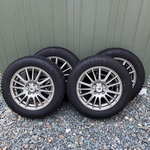 冬タイヤ【BRIDGESTONE】【BLIZZAK VR2】