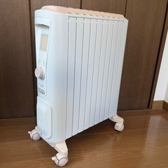 De'Longhi オイルヒーター【リモコン付け】