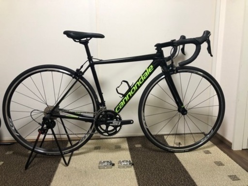 ロードバイク Cannondale CAAD12 2018