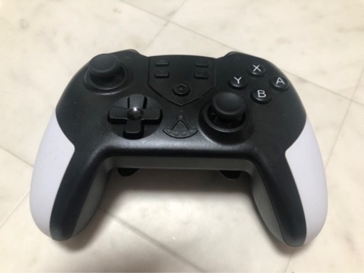 ニンテンドースイッチ　ワイヤレスコントローラー