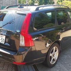 ご成約ありがとうございました！！ボルボ  VOLVO  V50 2.0eアクティブ  81000キロ  車検付  荷台広々！  レザーシート  ナビ  TV  の画像
