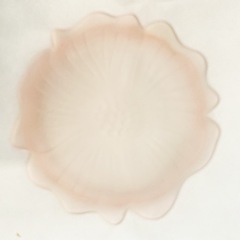 花の形のガラス皿　4枚セットの画像