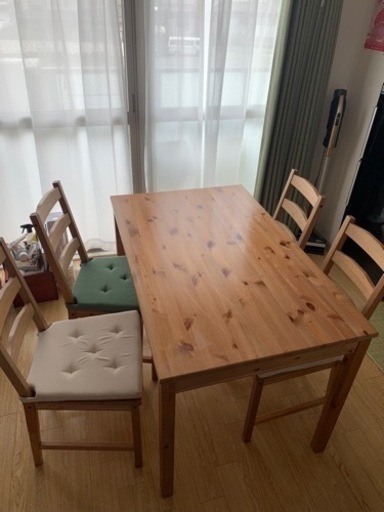 IKEA ダイニングテーブル