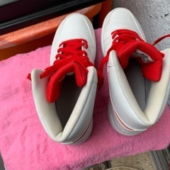 💕 ナイキ NIKE エバノン スニーカー MID SL AQ1772-101の画像