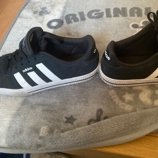 adidas靴