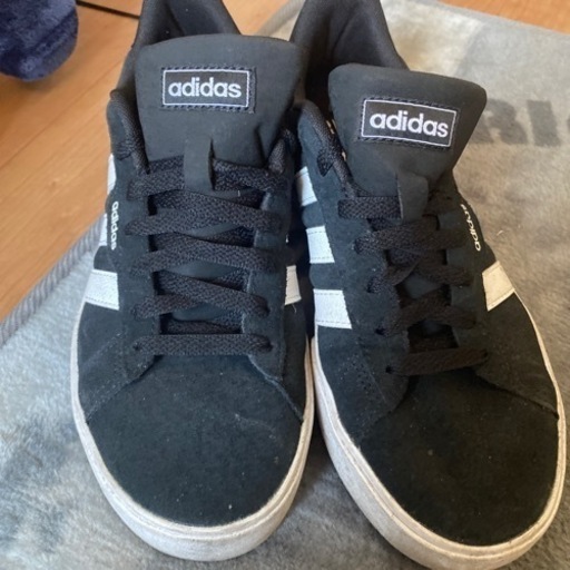 adidas靴