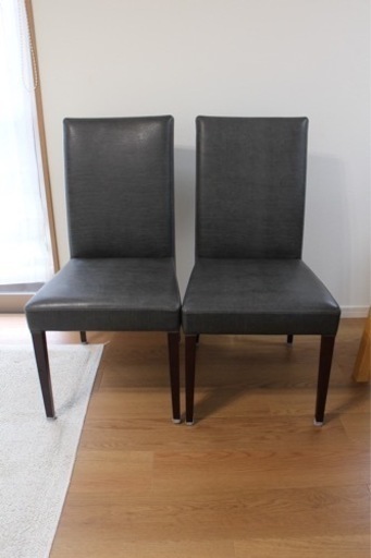 ダイニングチェアー　ダークグレー