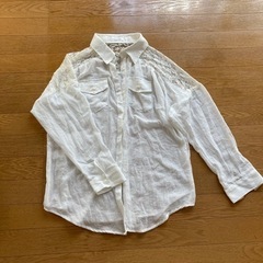ブラウス