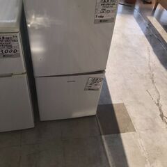 冷蔵庫42L　(2)