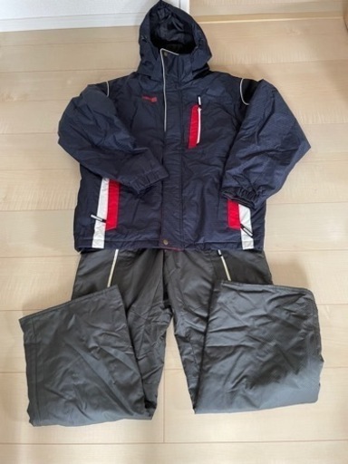 ヘリーハンセン　スキースノーボードウェア　上下セット