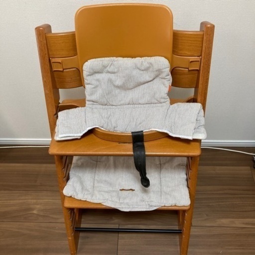 STOKKE  ストッケ　トリップトラップ本体とベビーセット旧タイプ