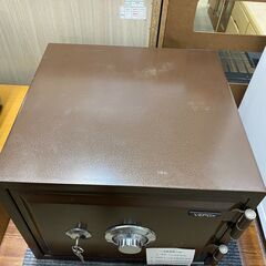 リサイクルショップどりーむ荒田店No.3581　金庫　状態良好♪　カギ付き！ダイヤル式！の画像