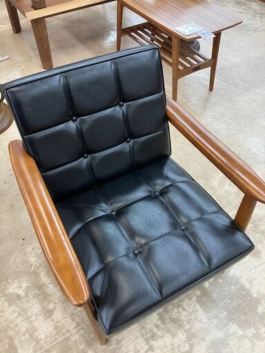 1Pソファ Kチェア カリモク60 1シーター スタンダードブラック  W36150BW No.1980● ※現金、クレジット、スマホ決済対応※