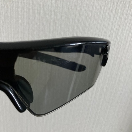 0.1秒瞬間調光サングラス　airora