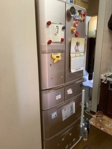 三菱　冷蔵庫　601L