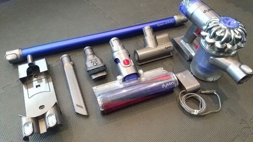 コードレスクリーナー Dyson V6 Fluffy