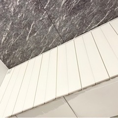 【受渡者様決定】折畳み式 お風呂の蓋 ホワイト の画像