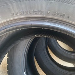 引取り限定　225/55R17 ブリザックVRXの画像