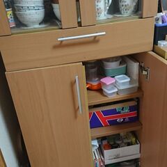 ニトリで買った食器棚の画像