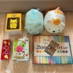 新品　タグ付きすみっコぐらしぬいぐるみ2種　ピカチュウルームライ...