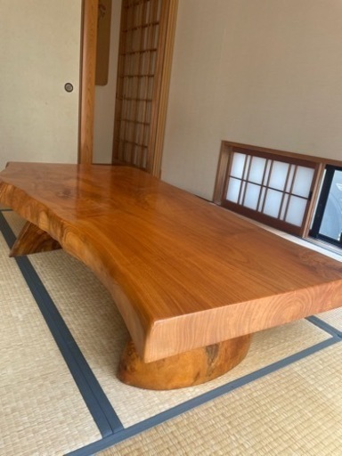 楠の木一枚板テーブル