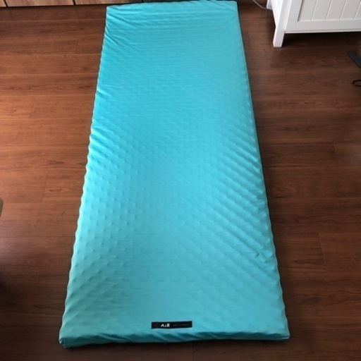 西川 AIR エアーポータブル ストレッチマット（ケースつき）