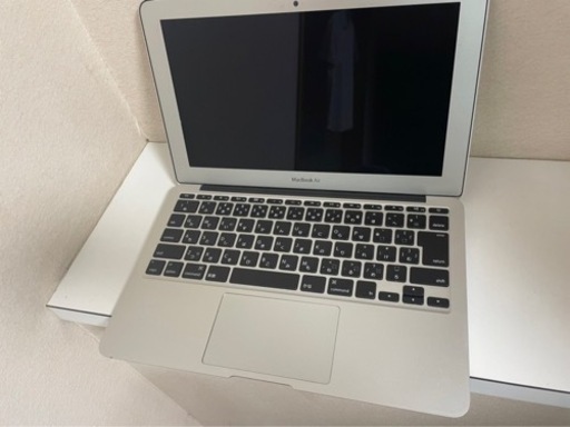 MacBook Air 11インチ　Early 2015モデル