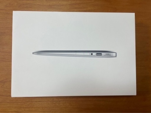 MacBook Air 11インチ　Early 2015モデル