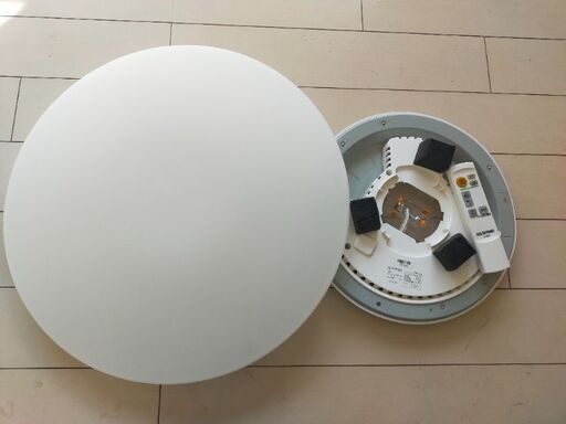 LEDシーリングライト　アイリスオーヤマ　DI-102D　リモコン付き