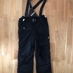 スキーウェア女性Lサイズ　靴24㎝の画像