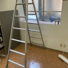 脚立