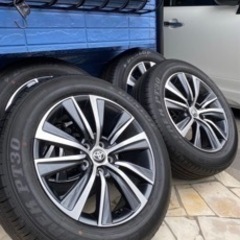 トヨタ純正ハイヤー　タイヤホイールセット
