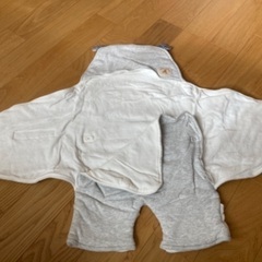 美品　おくるみの画像