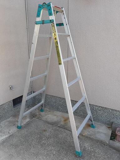 決まりました　アルミ合金製　脚立　はしご