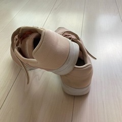 子供靴　ニューバランス　22.5㎝　ピンクの画像