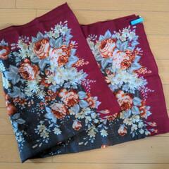(最終お値下げ)【美品】花柄スカーフ