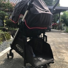 GRACOベビーカー　の画像