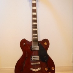 ギター　セミアコ　(gretsch streamlinerシリーズ)