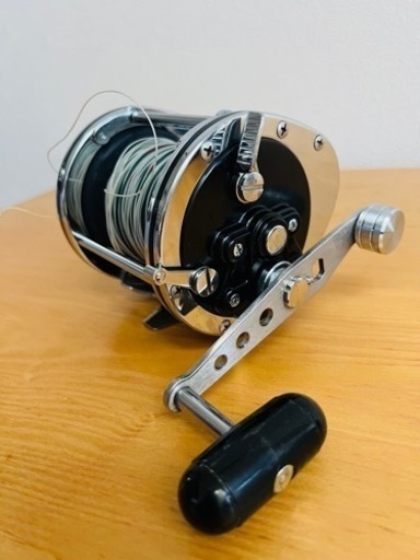 Daiwa リール　dynamicST-200